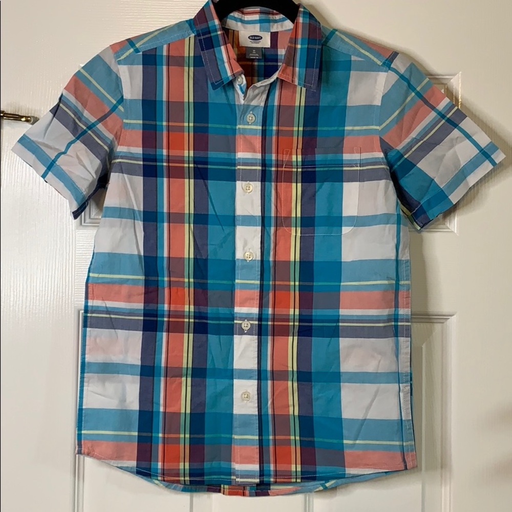 NWT Old Navy Boys’ Plaid Button Down Shirt